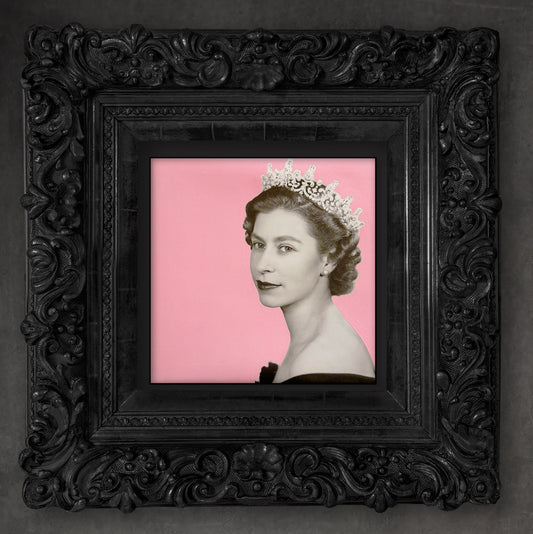 Her Majesty, Royal Pink